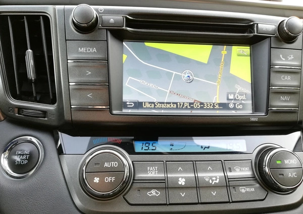 Toyota RAV4 cena 56900 przebieg: 211000, rok produkcji 2014 z Świdnica małe 92
